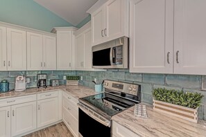 Updated Kitchen cabinets and appliances