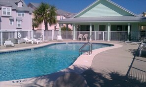 Pool and clubhouse which is equipped with fitness area and equipment