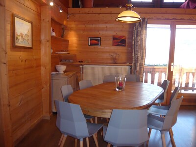 Beautiful apartment in chalet 2km500 la Clusaz, garden jacuzzi