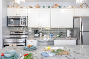 Fully equipped kitchen with all new appliances and dishwasher