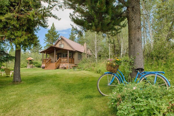 Grandma's Cabin scenery