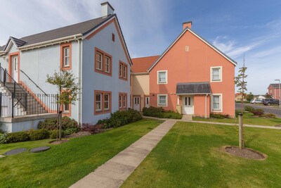 The Neuk, 2 Bedroom Apartment in Stunning Coastal Town Location.