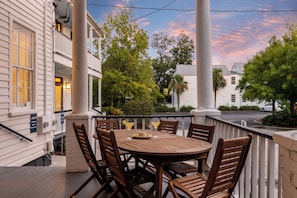 Hurricane: Key to Vibrant Charm & Dining Pleasures