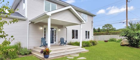 Front Entry to House