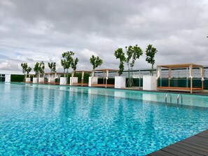 インフィニティ プール