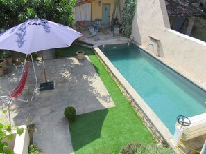 Schwimmbad des Ferienhauses