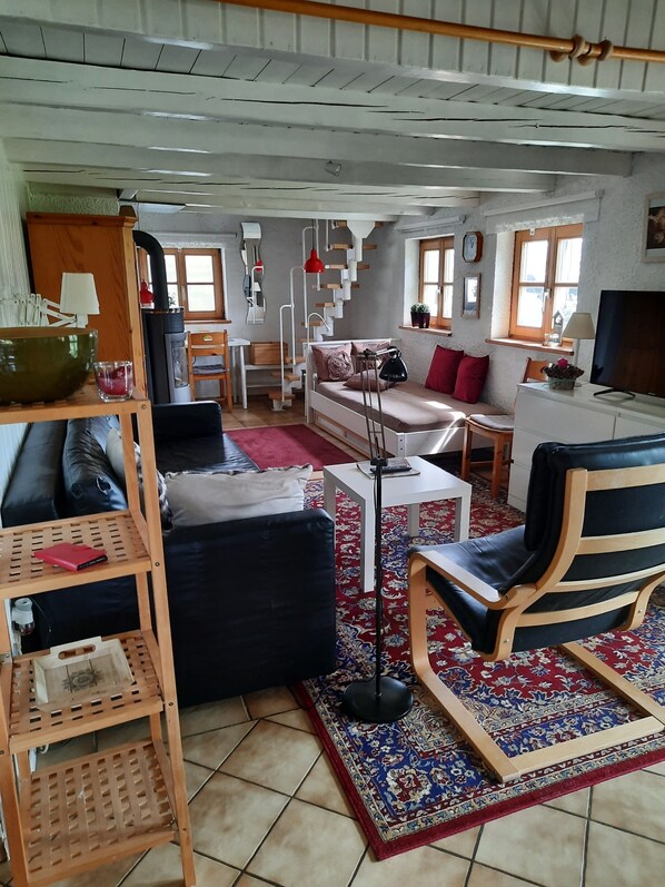 Ferienwohnung für 1-5 Personen (75 qm, EG)-Wohn-/Schlafbereich