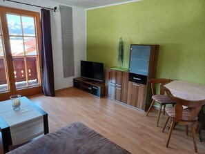 Ferienwohnung Klausenberg, 90qm mit Balkon-Wohnzimmer