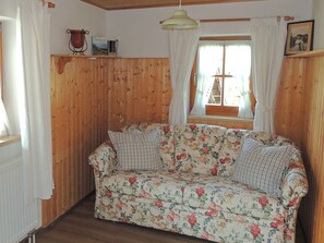 Ferienwohnung für 2 Personen-Wohnzimmer