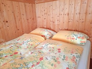 Ferienwohnung Spitzsteinblick 42 qm Wohn-Schlafraum kombiniert im Erdgeschoss-Wohn- und Schlafraum