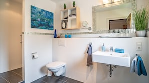 Zwei-Raum-Wohnung (7) Haus Resi, 50qm, Extra-Schlafzimmer, Küchenzeile, Balkon