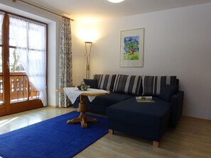 Ferienwohnung "Predigtstuhl" od. "Zwiesel", 42qm, 1 Schlafzimmer, Balkon-Wohnbereich Zwiesel