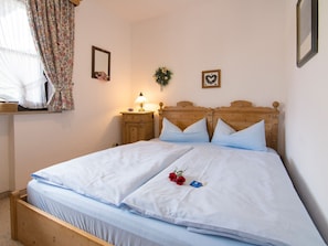 Ferienwohnung 4, 60 qm, f. 1-2 Personen-Schlafzimmer