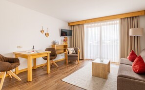 Wilder Kaiser Zwei-Raum-Ferienwohnung 55 qm-Wilder Kaiser - perfektes Wohnzimmer zum Entspannuen und Relaxen