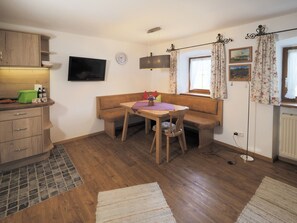 Ferienwohnung Watzmann für 1-2 Pers.,35 m², 1 SZ, Wohnküche, Terrasse-Wohnraum