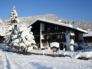 Vierjahreszeiten (DE Reit im Winkl) - Erbengemeinschaft Lux , James Tina - 1040-Haus Vierjahreszeiten im Winter