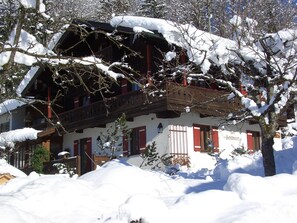 Ferienwohnungen Ingrid Schillmeier (DE Schönau am Königssee) - Schillmeier Ingrid - 36265-Hausansicht Winter