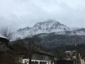 Ferienwohnung Nr. 4, 100m², 3 Schlafräume, Wohnzimmer, Balkon, TV, 4 Pers.-Aussicht