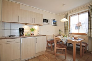 Ferienwohnung Hochfelln für 1-3 Personen (30 qm)-Küche Hochfelln