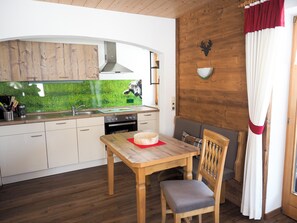 Ferienwohnung Halsalm, 1-2 Personen, 43 qm, Balkon, W-LAN, 1 Schlafzimmer