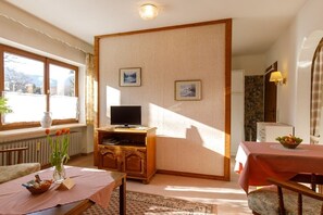 Appartement 30qm, Terrasse, Küche extra, 1 Wohn-/Schlafzimmer, max 2 Personen-Wohnbereich