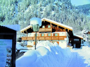 Haus Alpenlicht (DE Reit im Winkl) - Reinig Dagmar - 98880-Haus im Winter