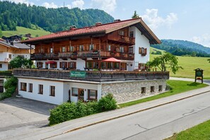 Gästehaus Bergstüberl (DE Reit im Winkl) - Heigenhauser Stefan - 5162-Titel Bild