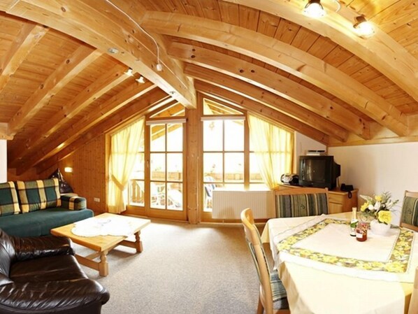 Haus Sonja (DE Reit im Winkl) - Buchegger Sonja - 1231-Ferienwohnung II im Haus Sonja
