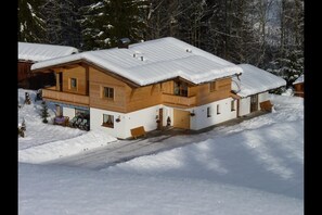 Ferienwohnung van Hees, Steinplatte