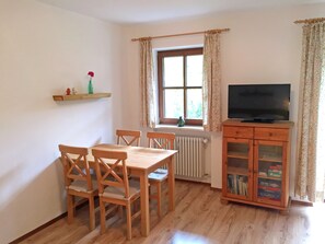 Ferienwohnung 38 qm Wohn-/Schlafraum und Terrasse, App. 4-Wohn-/Schlafraum