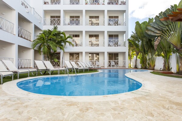 Outdoor pool