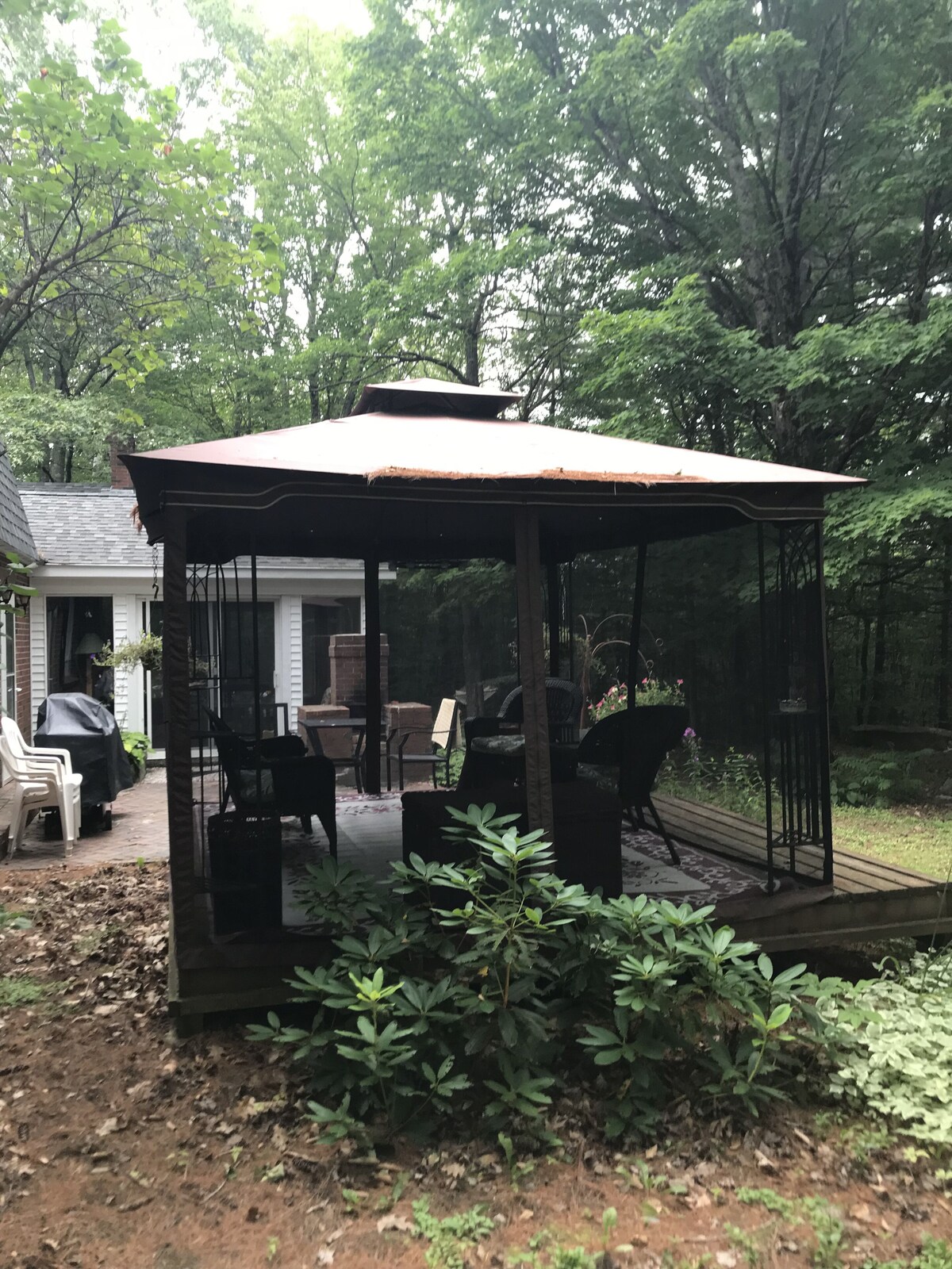 The Brick House in the Woods…room for a Large Family!