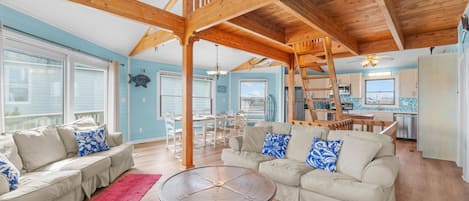 Surf or Sound Realty - 849 - The Scruffy Pelican - Great Room -2