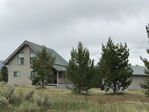 Welcome to Jefferson Hideaway.