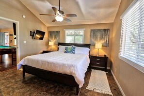 Master bedroom with King bed