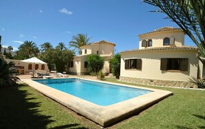 Pool 10x5 meter