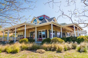 Stay with us at our fabulous 4 bedroom, 3 bath house this season