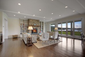 Formal living room