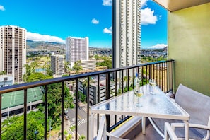 Relax on your private lanai while enjoying the view!