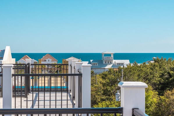 Observation deck with great, panoramic gulf views