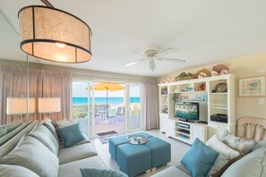 Sunset Cove Oceanfront #101