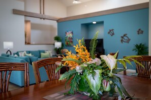 Dining Area - Lanai Villas 38