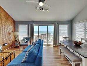 Open Living Space - Ocean Views