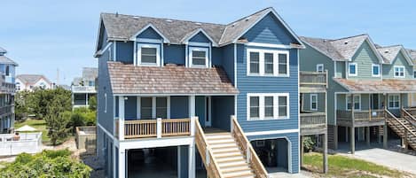 SS47: Vacation Station | Front Exterior