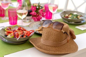 Comida e bebidas