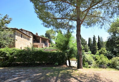 Best location Chianti Villa, private pool, beautiful garden, fully equipped