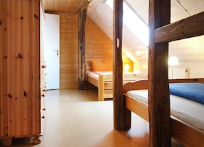 Ferienwohnung Kummerower See, 80qm, 2 Schlafzimmer, max. 7 Personen-Schlafzimmer 2