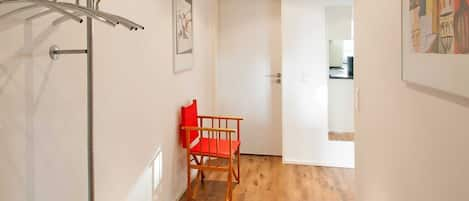 Ferienwohnung 2, 70 qm, 2 Schlafzimmer, max. 4 Personen-Flur / Eingangsbereich