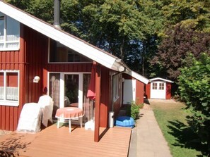 Ferienhaus Mia, 70qm, 3 Schlafzimmer-Terasse und Gartenhaus von Haus Mia