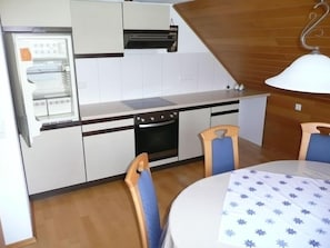 Ferienwohnung zum Freitagsbächle, 90qm, 2 Schlafzimmer, max. 6 Personen-Küche